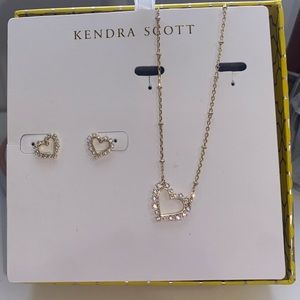 Kendra Scott Ari heart necklace and earring set